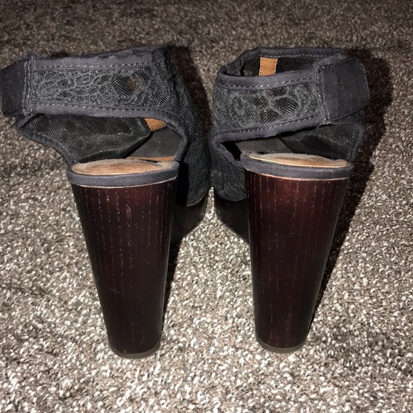 Lucky Brand Wedges - Picture 5 of 5